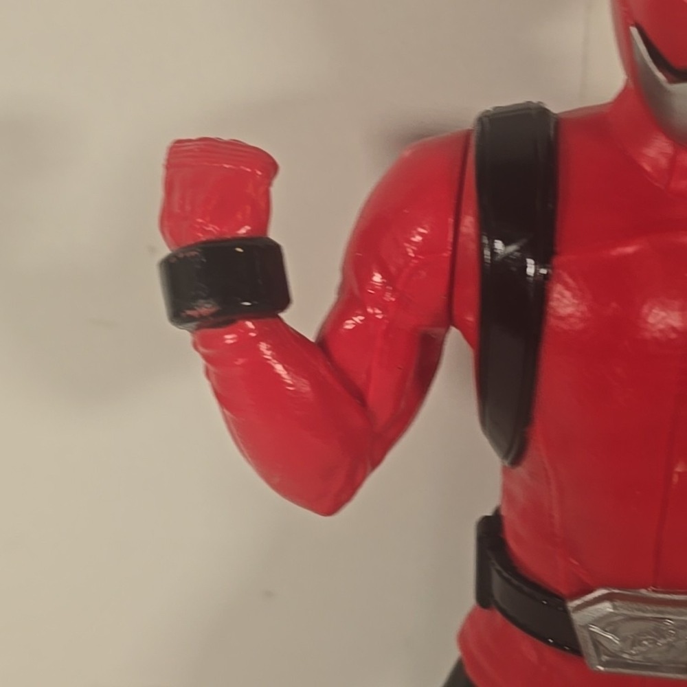 Power Ranger Beast Morphers Figure 9.5-inch Scale Red Ranger Action Figure Toy - Picture 3 of 7